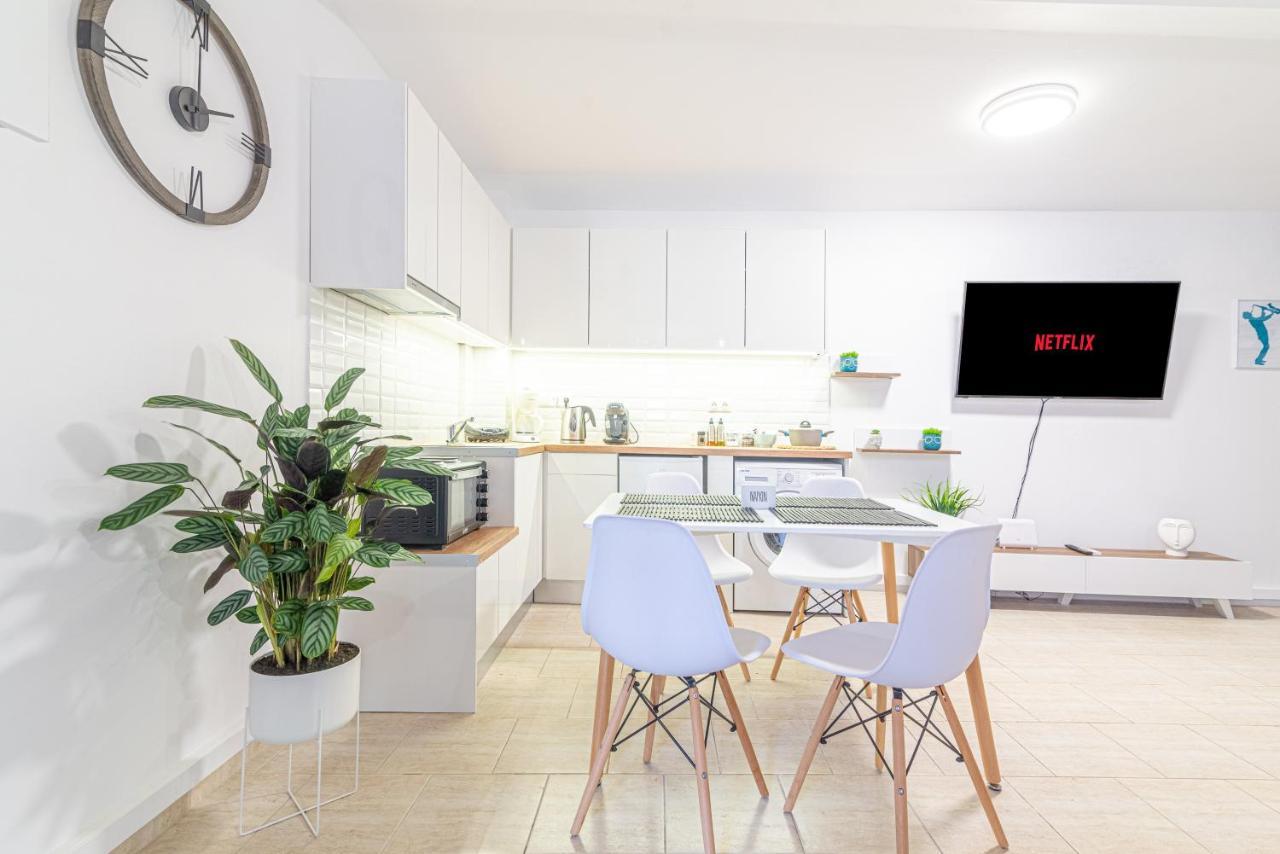 New Loft In The Heart Of City Center 이라클리온 외부 사진